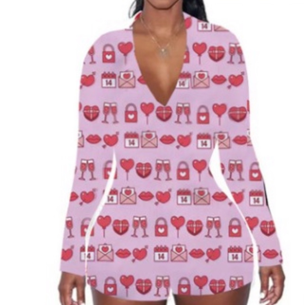 💋Valentine’s Day onesie ❤️💋